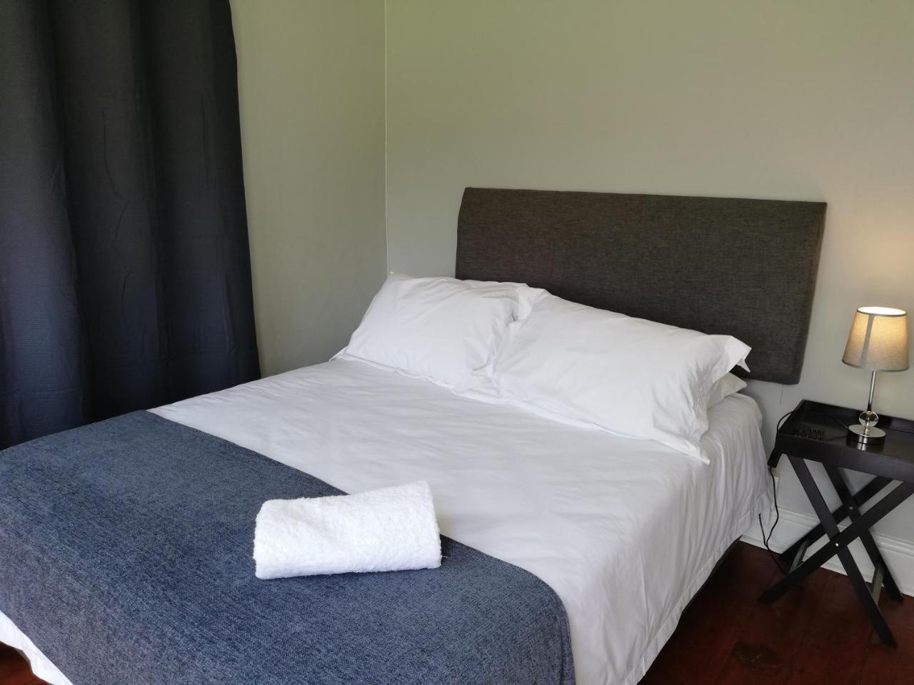 La Maison On 3Rd Guesthouse Порт Елизабет Стая снимка